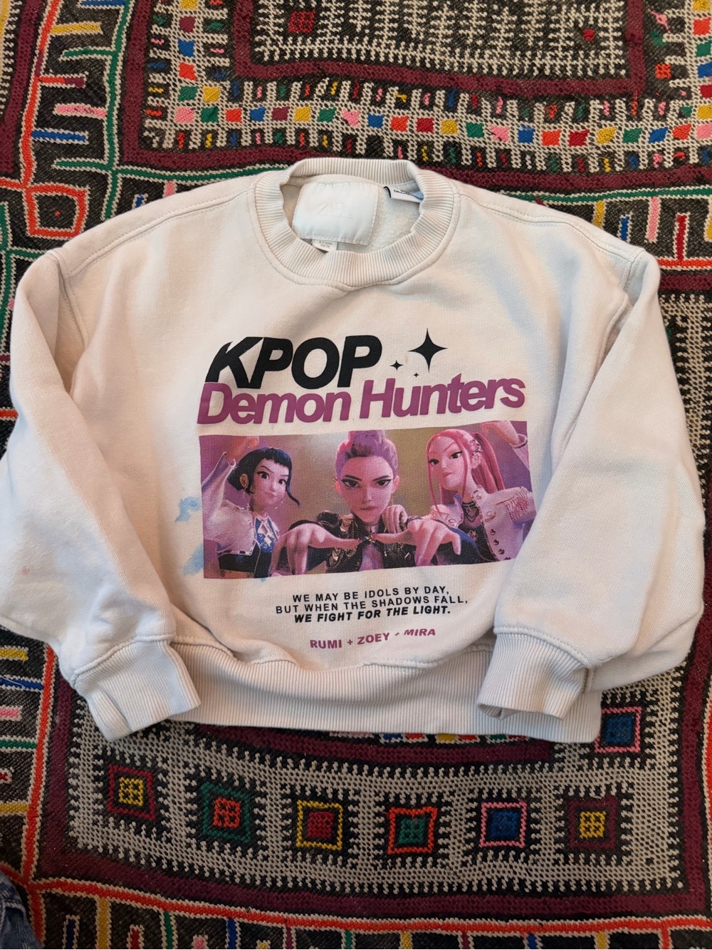 Zara White KPOP Demon Hunters Graphic Sweatshirt